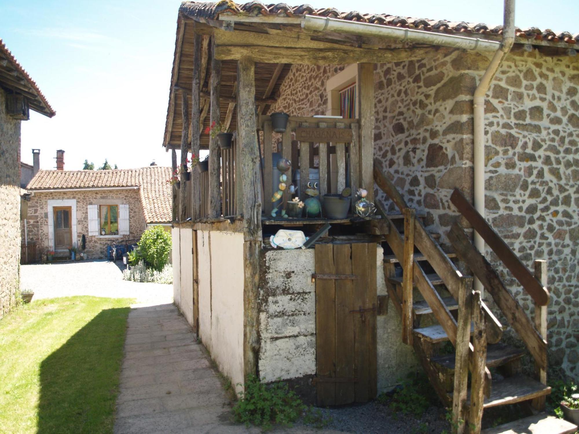 Tranquille Vienne Gites A Chirac Dept Charente Exterior photo